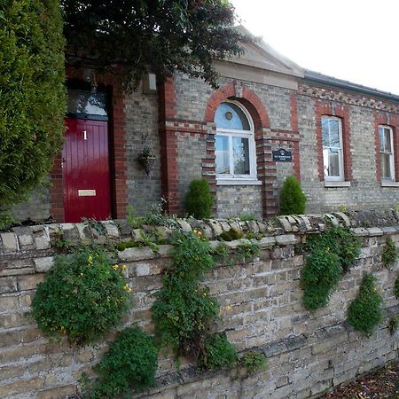 לינה וארוחת בוקר Melbourn The Old Magistrates Court מראה חיצוני תמונה